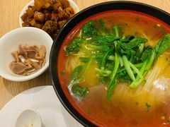 鸡骨酱面-泰煌鸡·上海白斩鸡·鸡汤面(万航店)