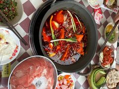 -赵美丽·重庆社区火锅·直营店(火车东站·中豪国际店)