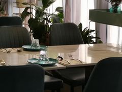 -荣耀.西式融合餐厅(留云湖店)