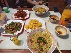 -天天初二·天津传统捞面·天津特色菜(凌奥总店)