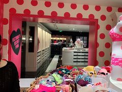 -Victoria's Secret(杭州湖滨银泰in77店)
