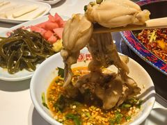 -何师傅美蛙鱼头(汉街店)