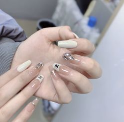 -LILY NAILS美甲美睫