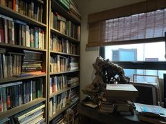 -邊城書店