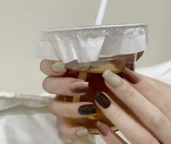 -悦指间美甲美睫