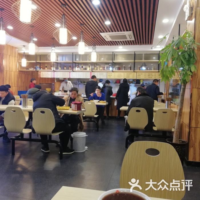 王春光快餐图片