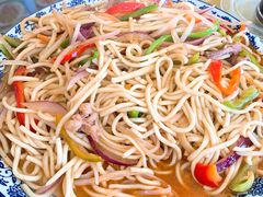 -三升美食城