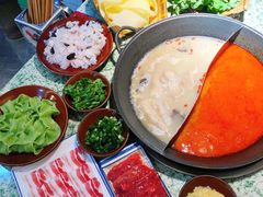 -鸿姐老火锅(静安店)