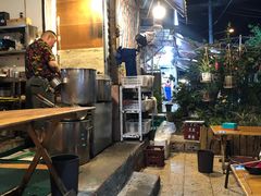 -特色油卤串串(水碾河店)