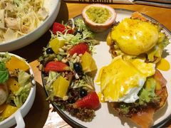 烟熏三文鱼班尼迪蛋-BE BRIGHT KITCHEN(正佳广场店)