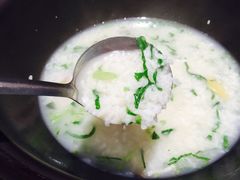 -海大大蒸汽海鲜餐厅·粤菜·特色小炒(欢乐颂店)