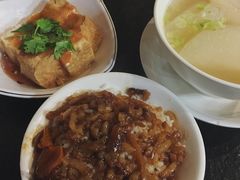 -胡须张鲁肉饭(美食文化馆店)