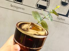 -ZING COFFEE 镜咖啡