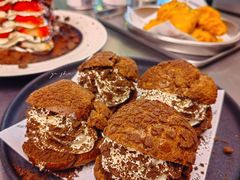 -W COLLECTIVE  DESSERT SHOP