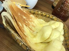 -有红鸡毛店·川菜(建设路店)