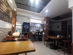 -黄阿姨锅贴大王(万航渡路店)