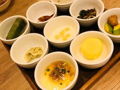 -乐领拈花溪·林涧食韵