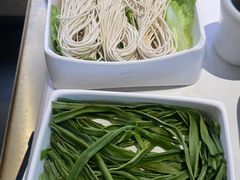 -左庭右院鲜牛肉火锅(金山万达店)