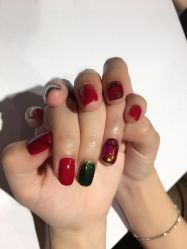 -手牵手美甲