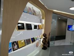 -极光口腔·矫正种植修复(锦江店)