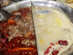 -湊湊火锅·茶憩(新中关购物中心店)