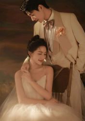 -挪娅婚纱摄影皇家会所