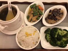 -美喇月子中心(南沙进港店)