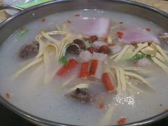 骨头锅底-陌生人火锅餐厅(阳曲路店)