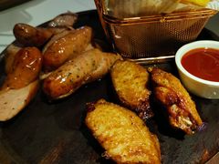 -鹿萤季·营地小馆(皇后公园店)