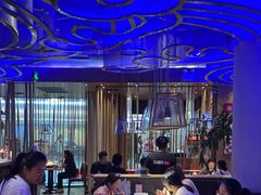 -老板恋上鱼(恒隆广场店)