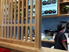 -万和春排骨砂锅米饭(新业广场店)