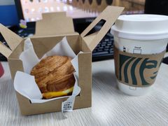 -星巴克(古美路店)