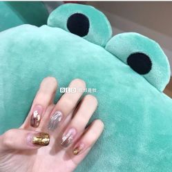 -Pink You美甲洗眉纹绣定制中心