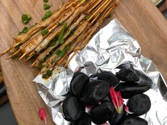 -何师烧烤Pro ·江湖川菜·小龙虾·精酿(太古里旗舰店)