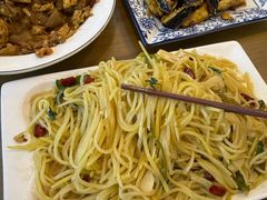 -鲁南仔·滕州炒鸡(经三路店)