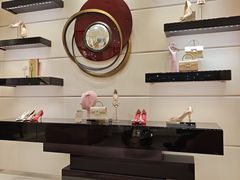 -Roger Vivier(北京SKP店)