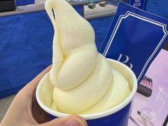 -杭州湖滨银泰in77