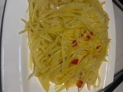 -三湘四水正宗湘菜(君峰路店)