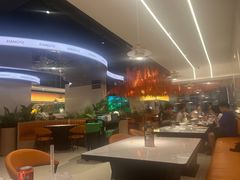 -享遇.锅姥姥牛排海鲜自助(小寨店)