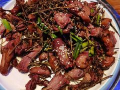 -茅台镇网红溶洞餐厅·茅帮菜馆
