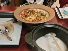 -魏铭鱼头捞饭(晋阳路店)