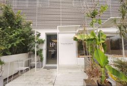 -Hair  Gallery