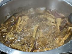 红烧牛肉锅-美兰春记食店·龙舌坡红烧牛肉