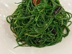 -乡村馕坑肉·烧烤·新疆菜·本地人更爱吃(阿勒泰首店)