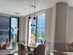 -必胜客(阿罗海店)