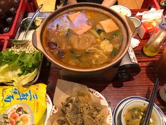 -沙胆彪炭炉牛杂煲(成都玉林店)