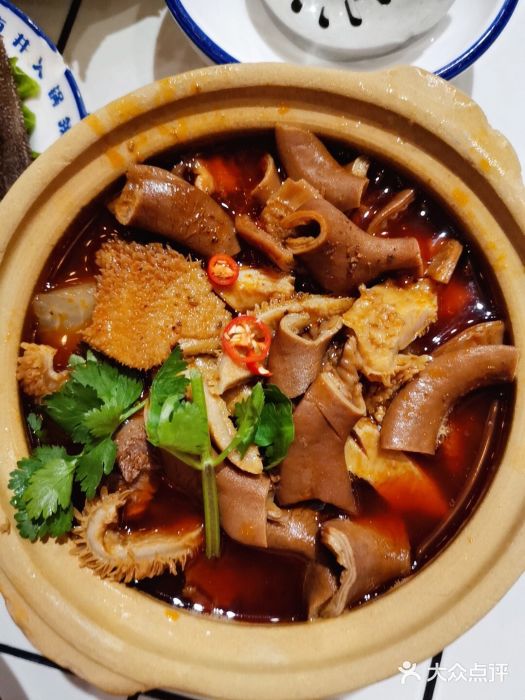 贤合庄卤味火锅(太古里店)一碗牛杂图片