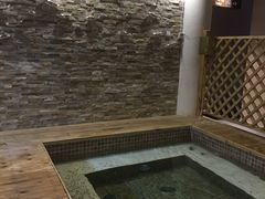 -中家鑫园温泉酒店鑫悦汤泉