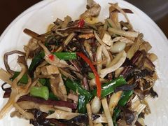 -88号小吃店·经典云南菜·地道纳西美食