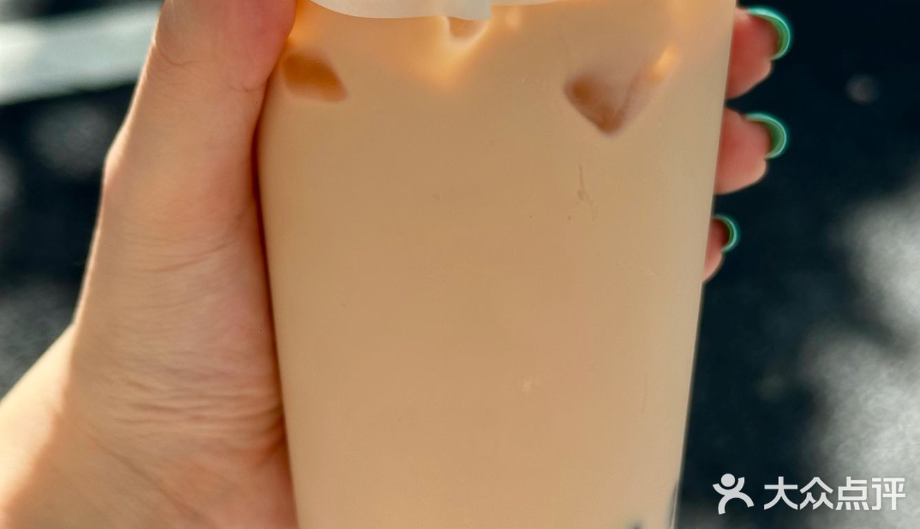 不在台湾，在上海！！